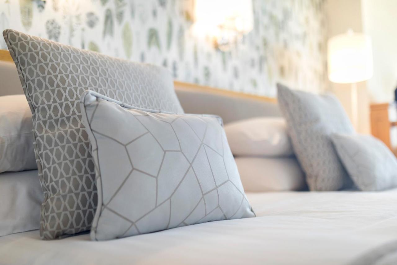 Bayview Hotel Bushmills Bagian luar foto