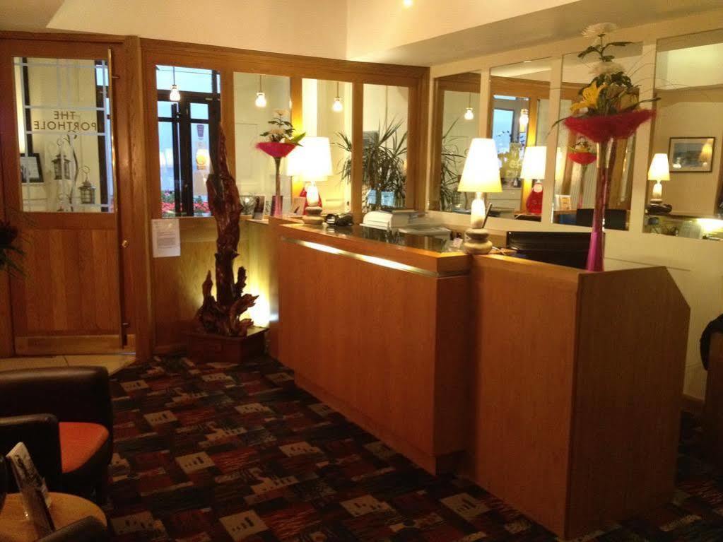 Bayview Hotel Bushmills Bagian luar foto
