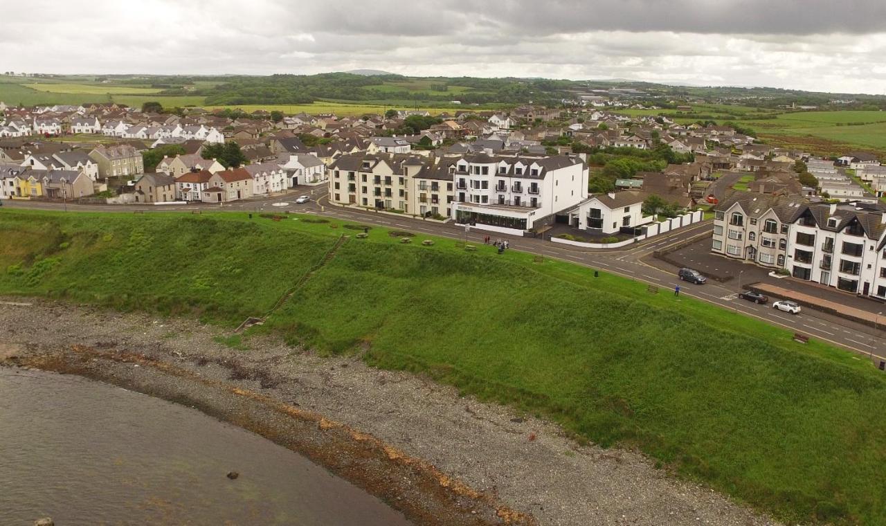 Bayview Hotel Bushmills Bagian luar foto