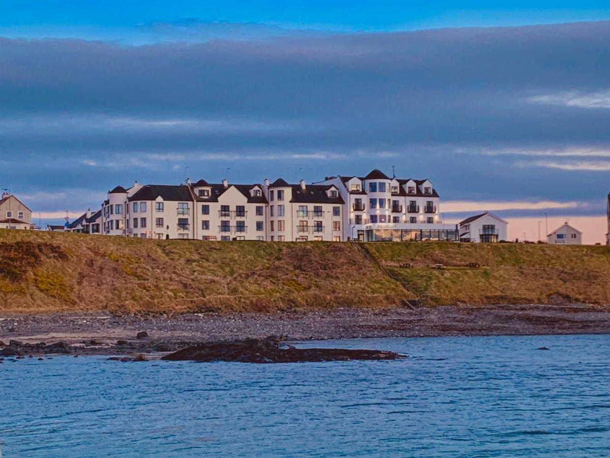 Bayview Hotel Bushmills Bagian luar foto